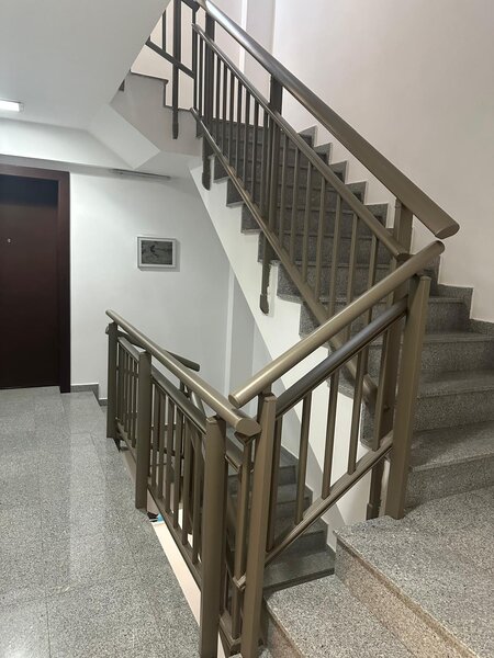 Agricultori nr. 33, sector 2, Bucuresti.
